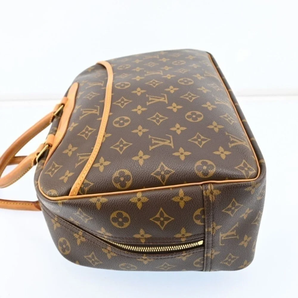 Louis Vuitton Deauville Monogram Travel Bag Cosmetic Weekender Handbag, with COA